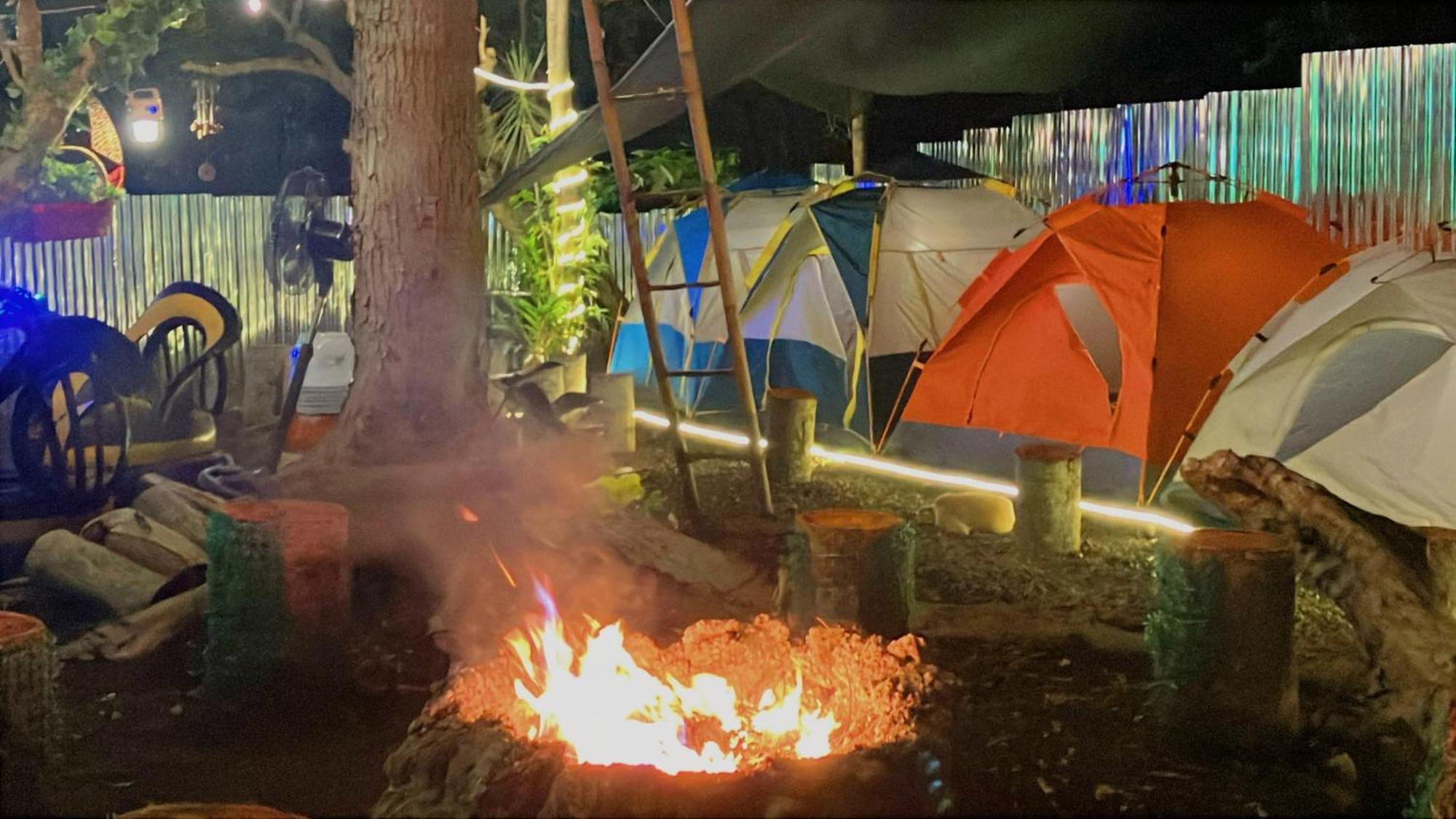 Campsarap Hostel & Resort Valencia  Εξωτερικό φωτογραφία